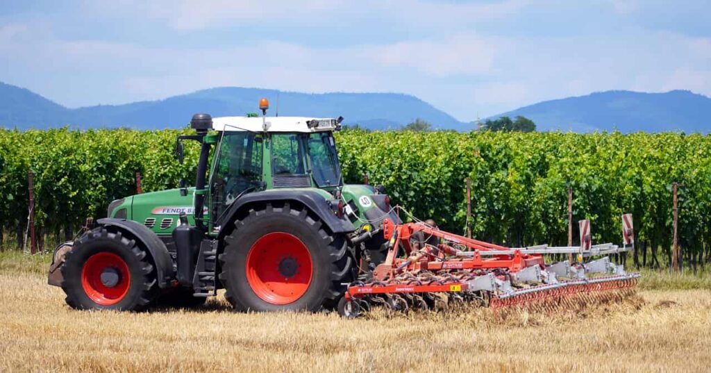 Recambios y Reciclaje para Tractores y Maquinaria Agrícola desguace de tractores